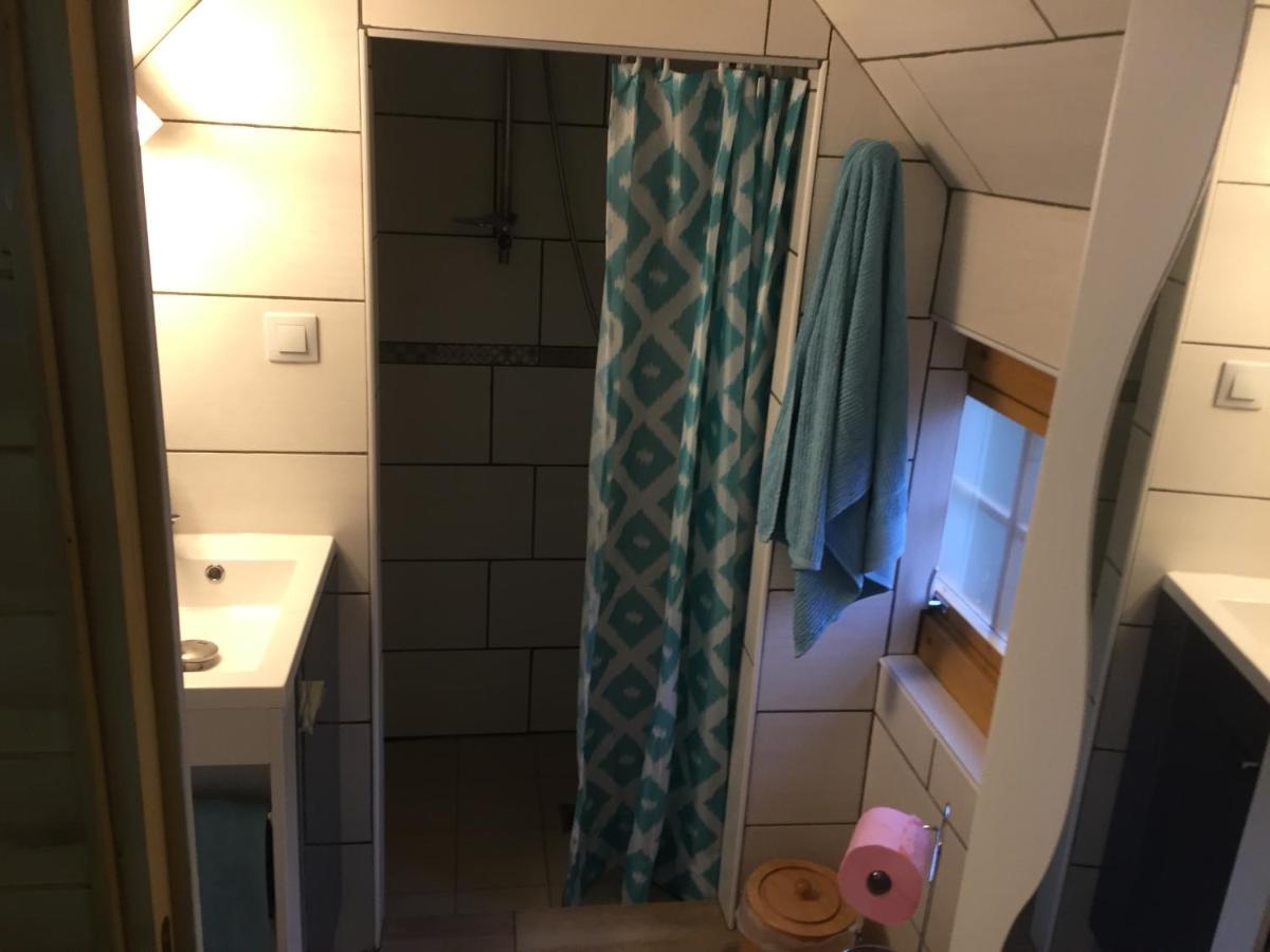 Alaguyauder Le Kota Bed & Breakfast Chatillon-sur-Broue Екстериор снимка